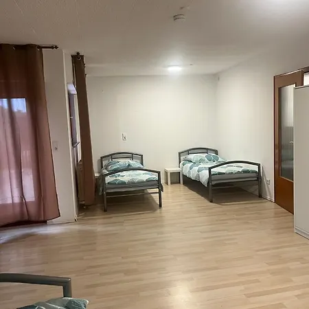 & Work Apartment *